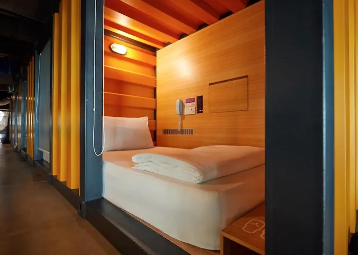Capsuletransit Landside - Airport Hotel - Public Area - Gateway Klia T2, Lvl 1 Sepang